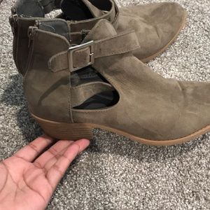 Charlotte russe booties